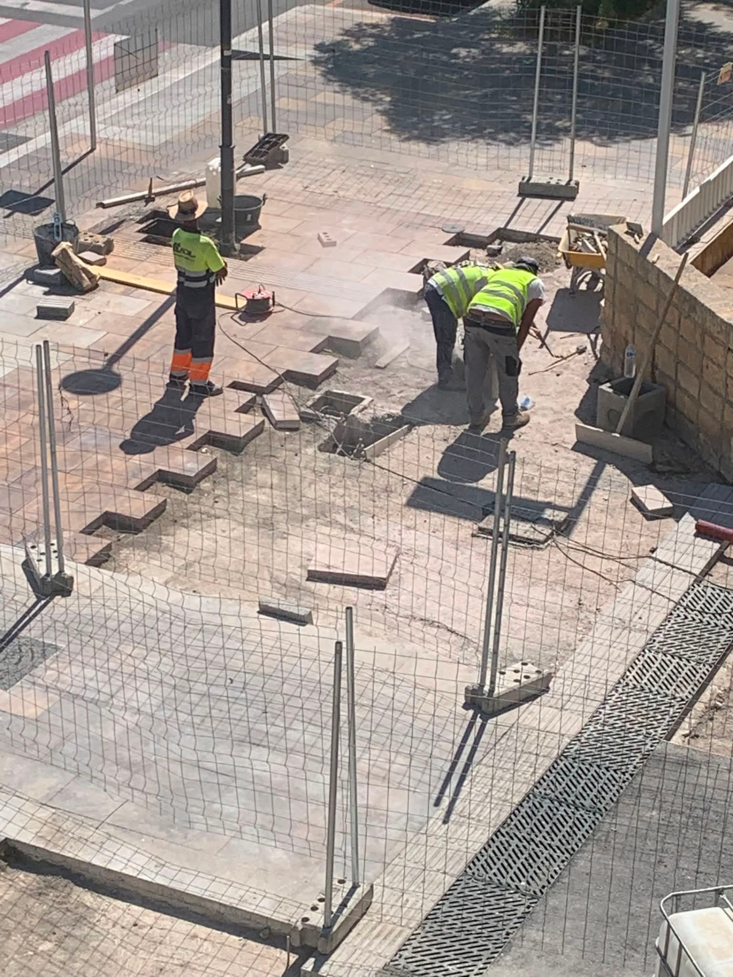 El caos de las macro obras calafell